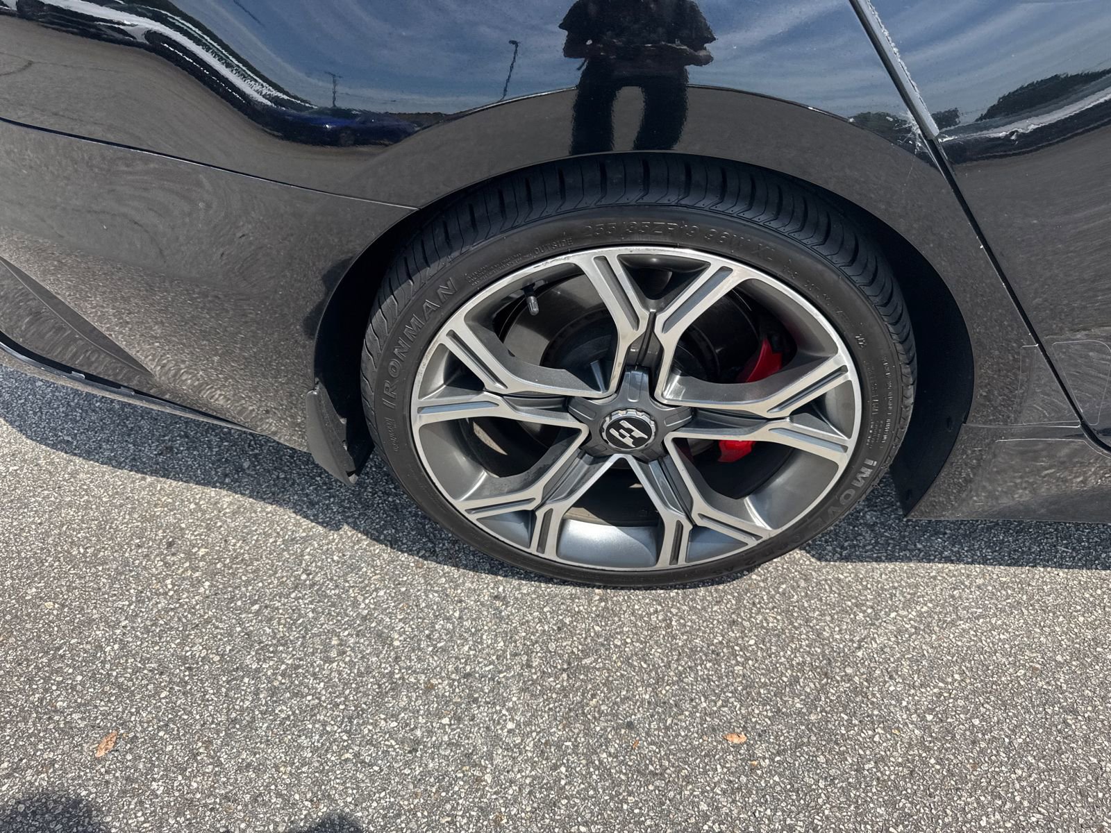 Used 2019 Kia Stinger GT2 AWD/4WD image 17