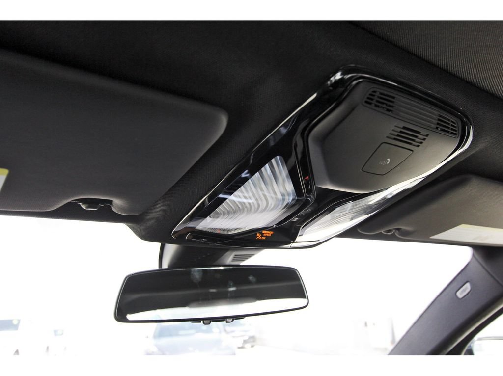 Used 2022 BMW 330i Sedan w/ Driving Assistance Package RWD image 21