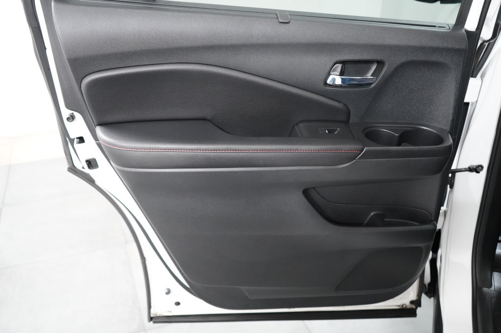 Used 2022 Honda Pilot Black Edition image 25