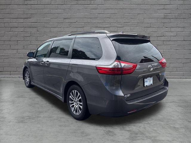 Used 2020 Toyota Sienna XLE FWD image 5