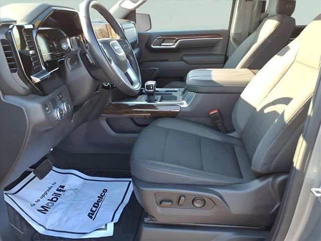 Used 2025 GMC Sierra 1500 Elevation image 18