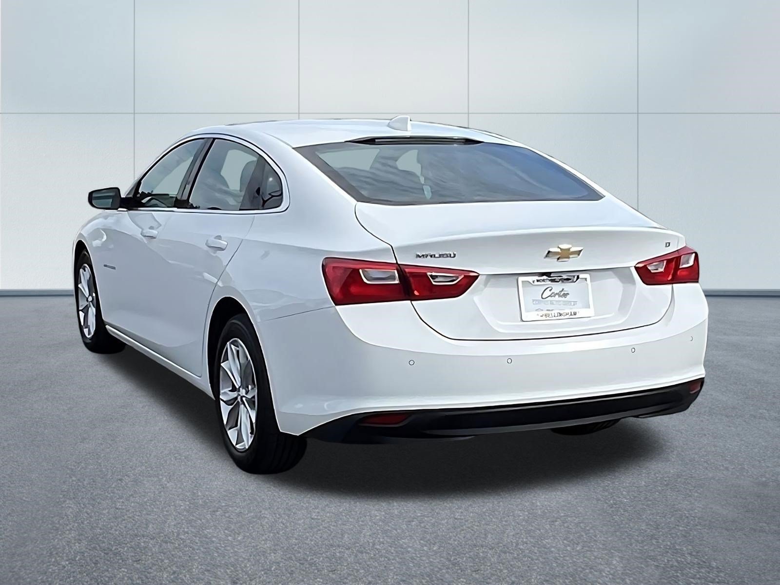 Used 2025 Chevrolet Malibu LT FWD image 4