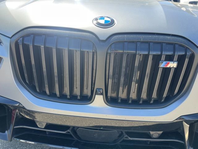 Used 2023 BMW X7 M60i w/ Executive Package image 4