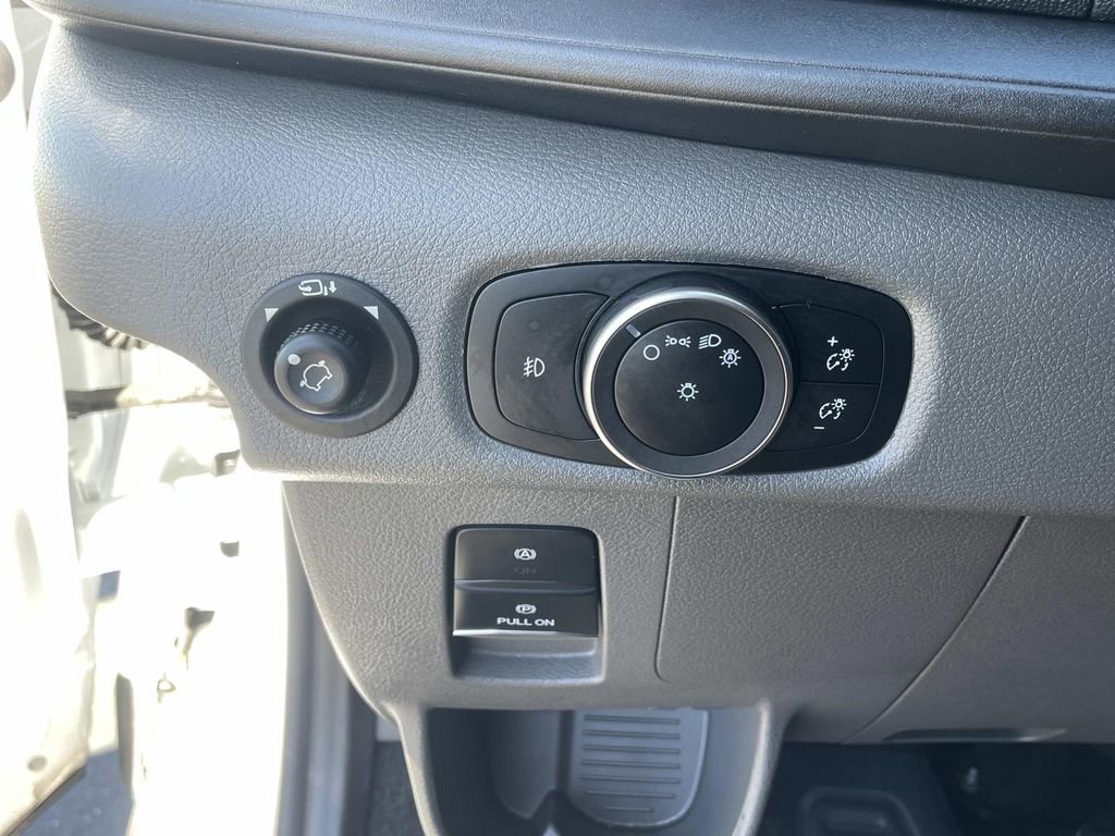 Used 2024 Ford Transit 350 XLT image 18
