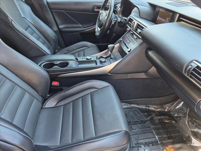Used 2020 Lexus IS 300 F Sport w/ F Sport Package RWD image 19