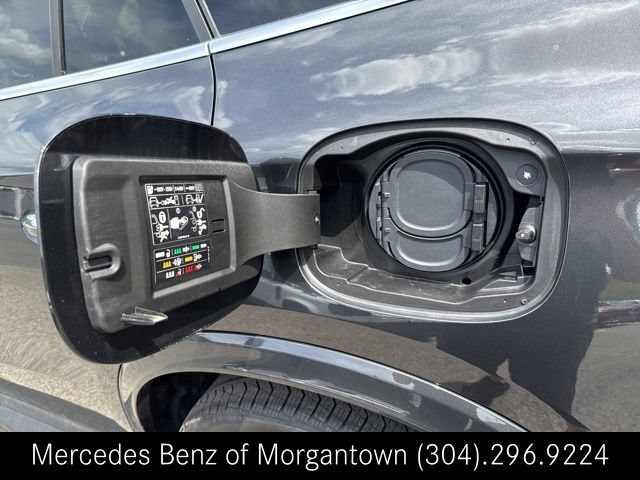New 2025 Mercedes-Benz GLC 350e 4MATIC image 9