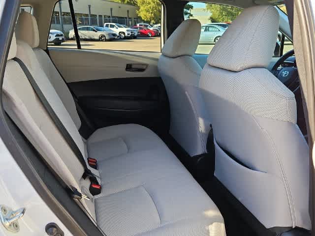 Used 2023 Toyota Corolla Cross LE AWD/4WD image 17