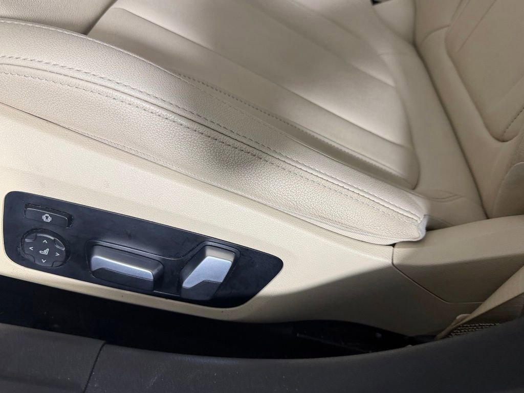 Used 2021 BMW 330i Sedan RWD image 23
