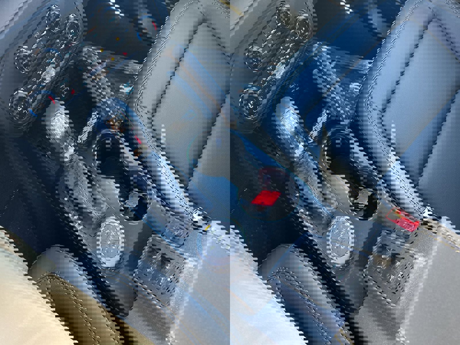 New 2025 Ford Bronco Badlands w/ Sasquatch Package image 26