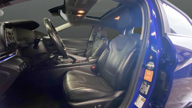 Used 2023 Hyundai Elantra Limited FWD image 9