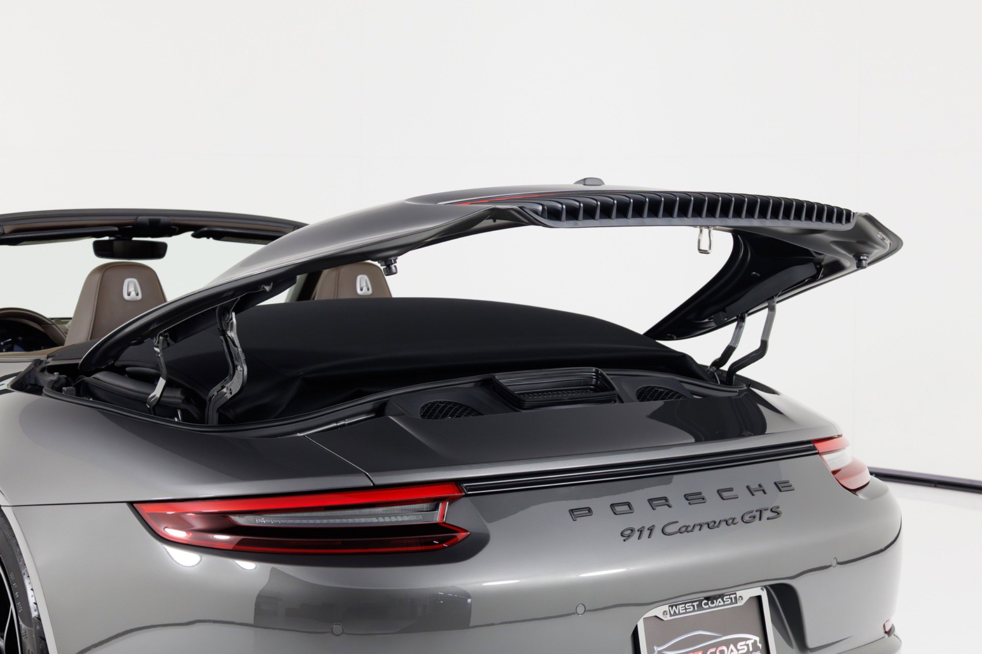 Used 2017 Porsche 911 Carrera GTS image 53