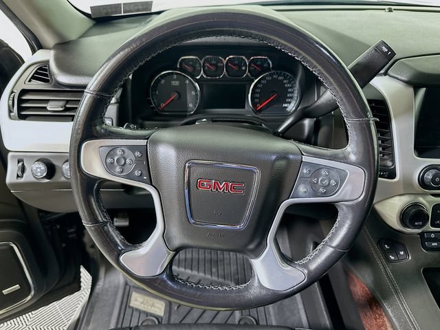 Used 2020 GMC Yukon XL SLT w/ Premium Edition AWD/4WD image 11