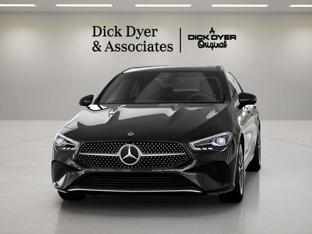 Used 2025 Mercedes-Benz CLA 250 image 32