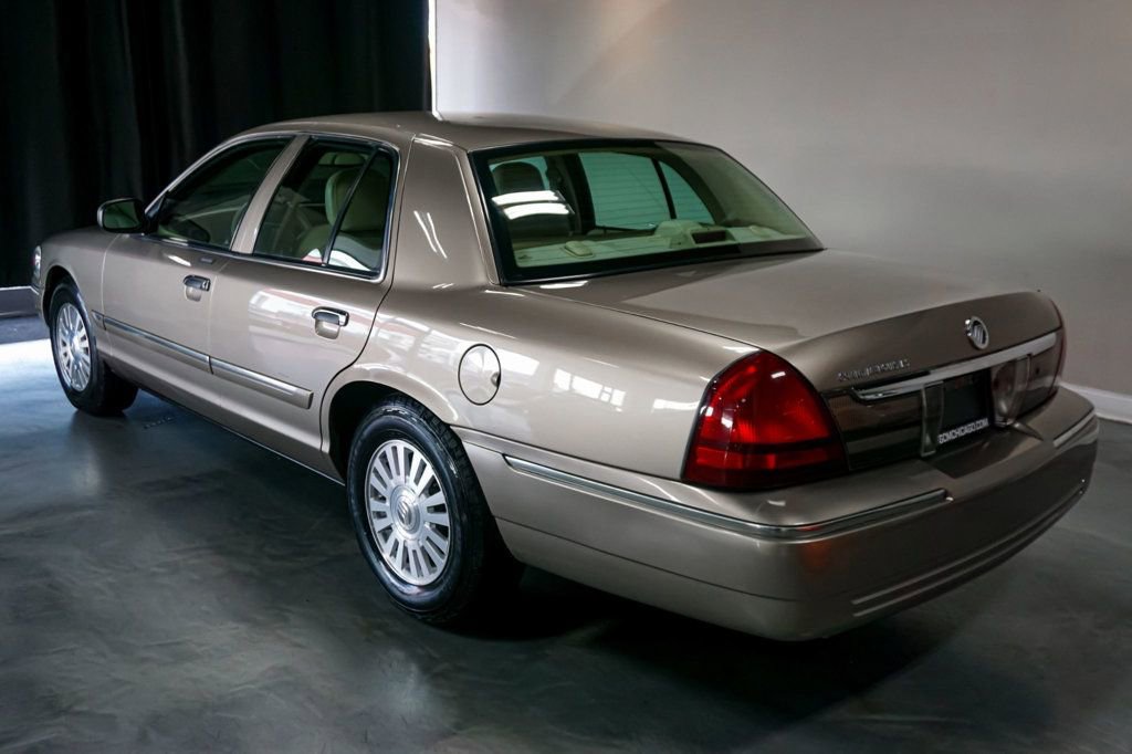 Used 2006 Mercury Grand Marquis LS image 31
