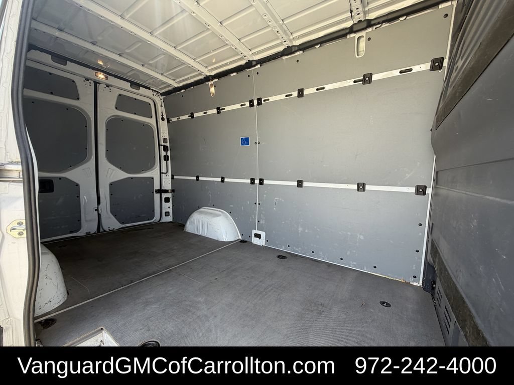 Used 2025 Mercedes-Benz Sprinter 2500 image 26
