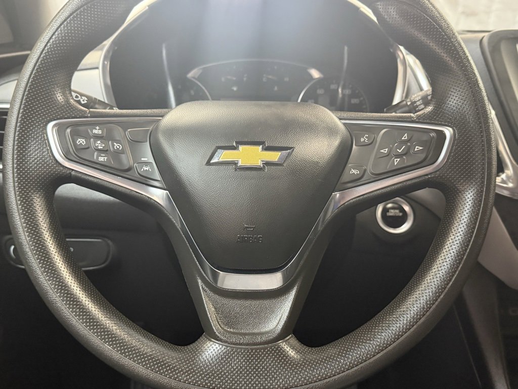Used 2024 Chevrolet Equinox LS w/ LS Convenience Package image 18