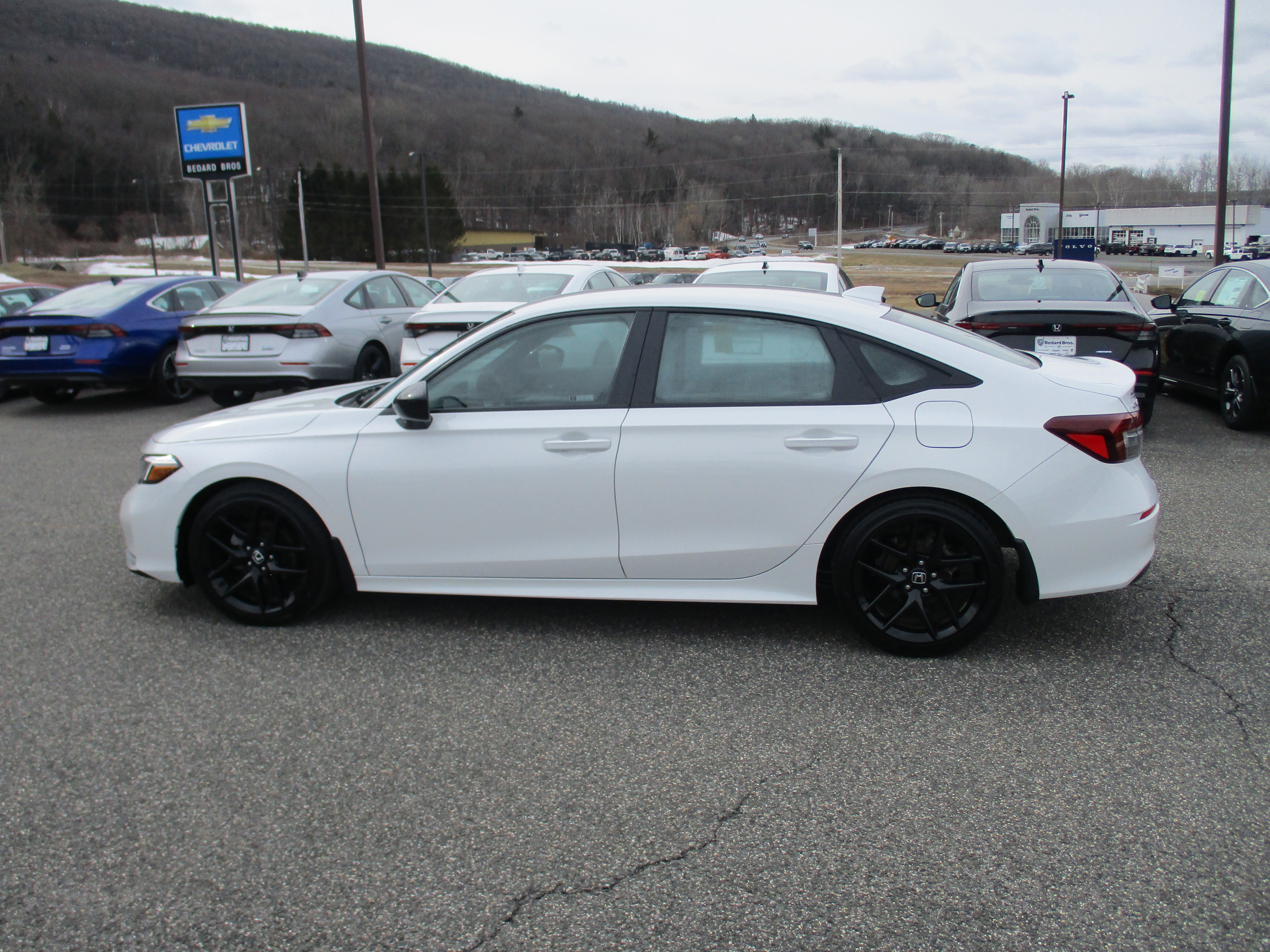 Certified 2025 Honda Civic Sport image 8