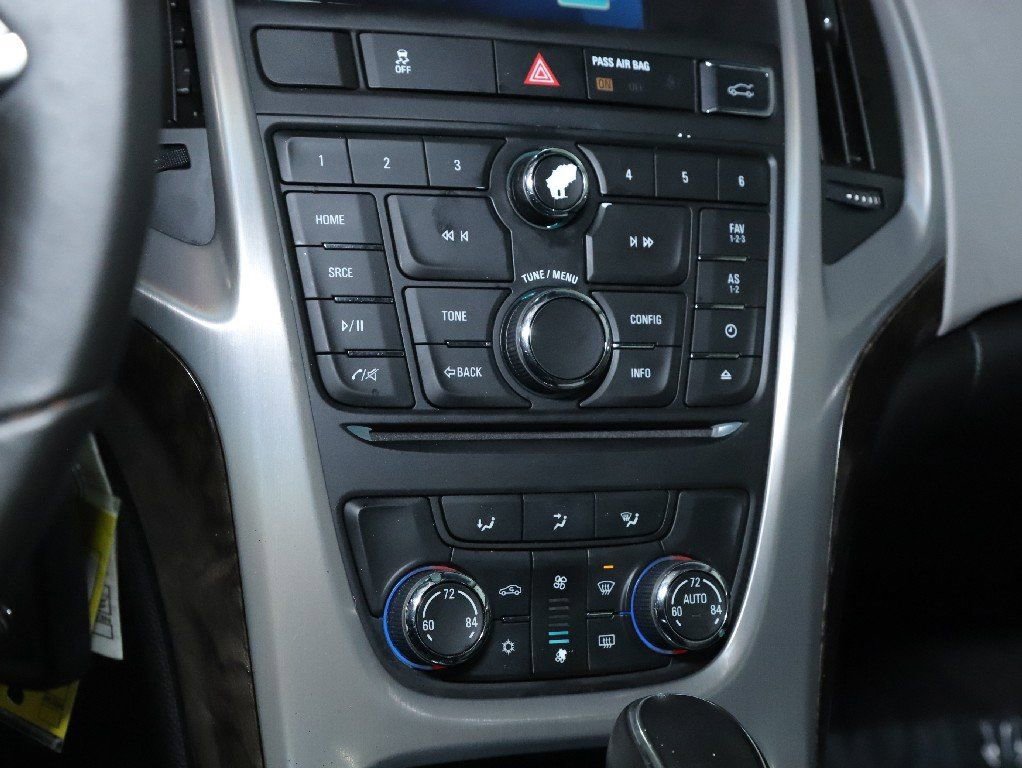 Used 2012 Buick Verano Convenience image 36