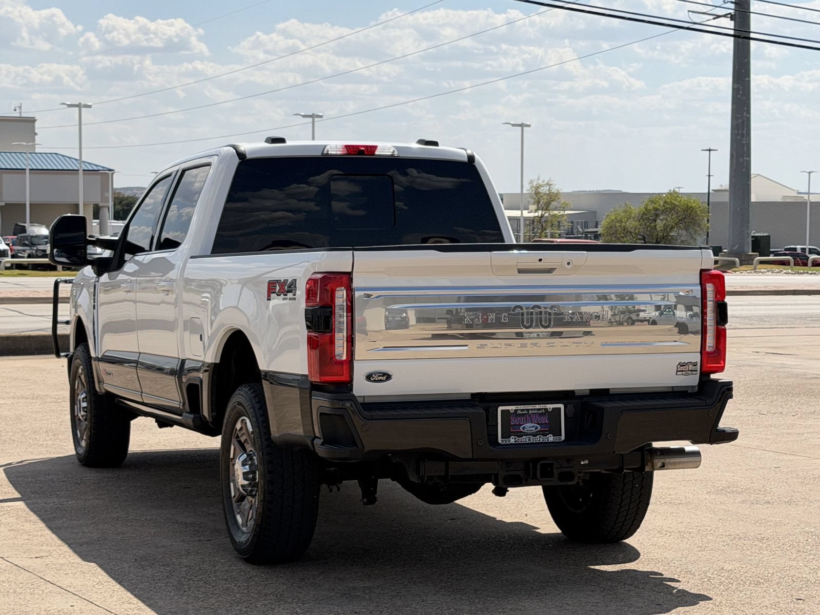 Used 2025 Ford F250 King Ranch AWD/4WD image 6