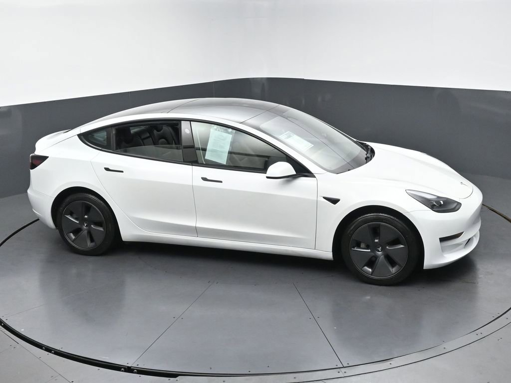 Used 2023 Tesla Model 3 Standard Range RWD image 42