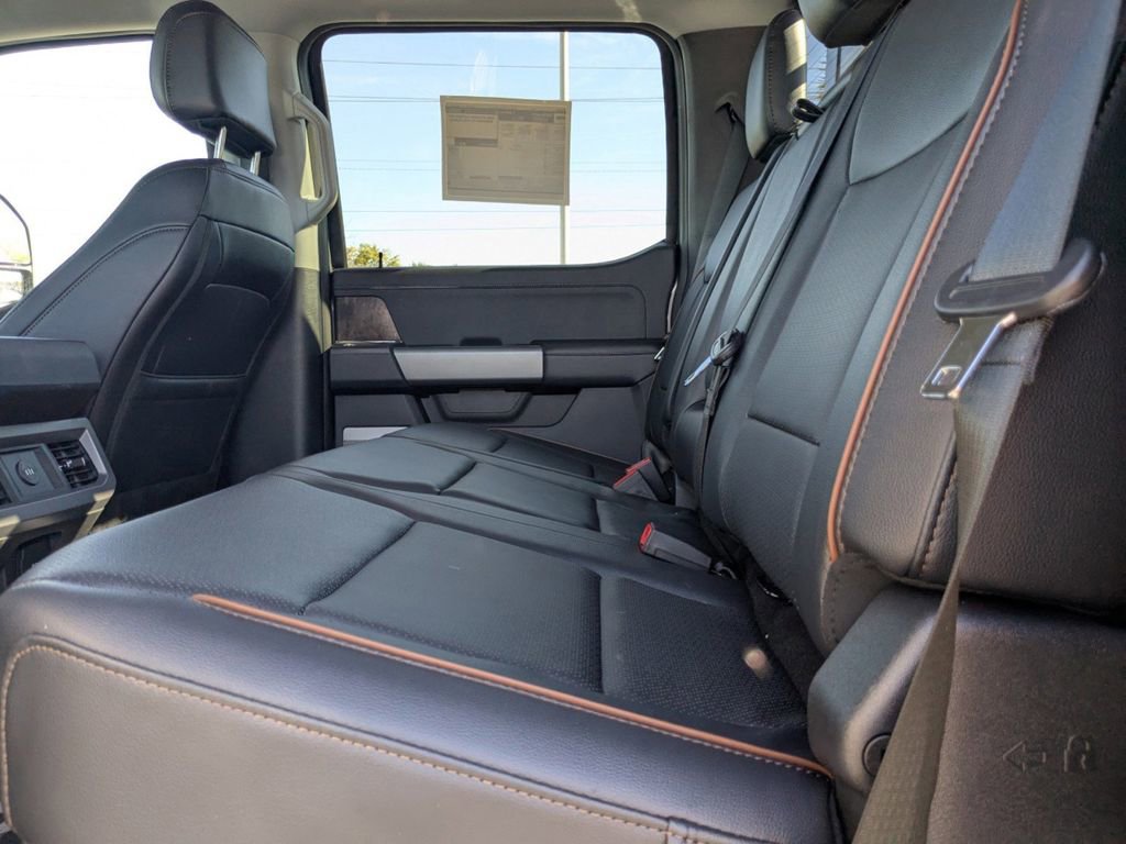 New 2025 Ford F550 4x4 Crew Cab Super Duty image 15