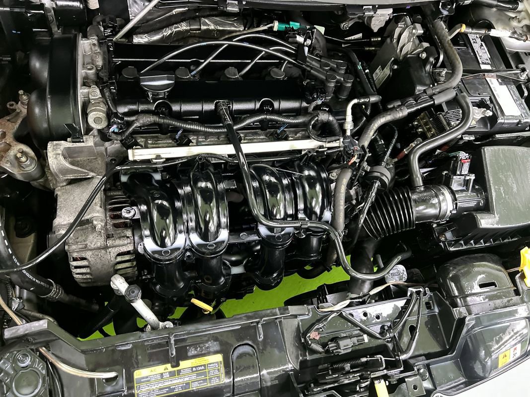 Used 2011 Ford Fiesta SE w/ 203A Rapid Spec Order Code FWD image 26