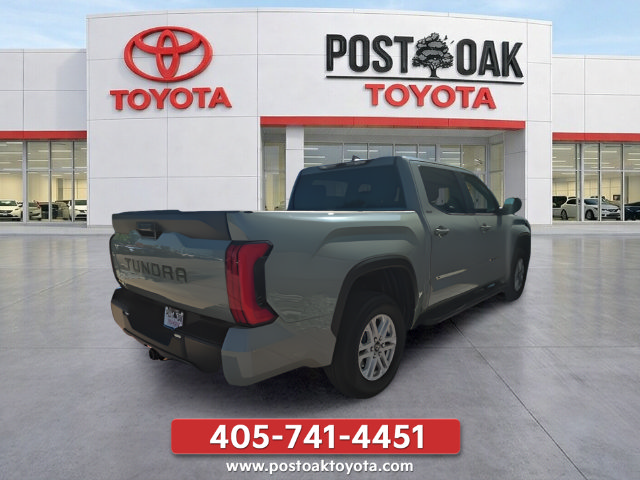 Used 2025 Toyota Tundra SR5 w/ SR5 Premium Package AWD/4WD image 7