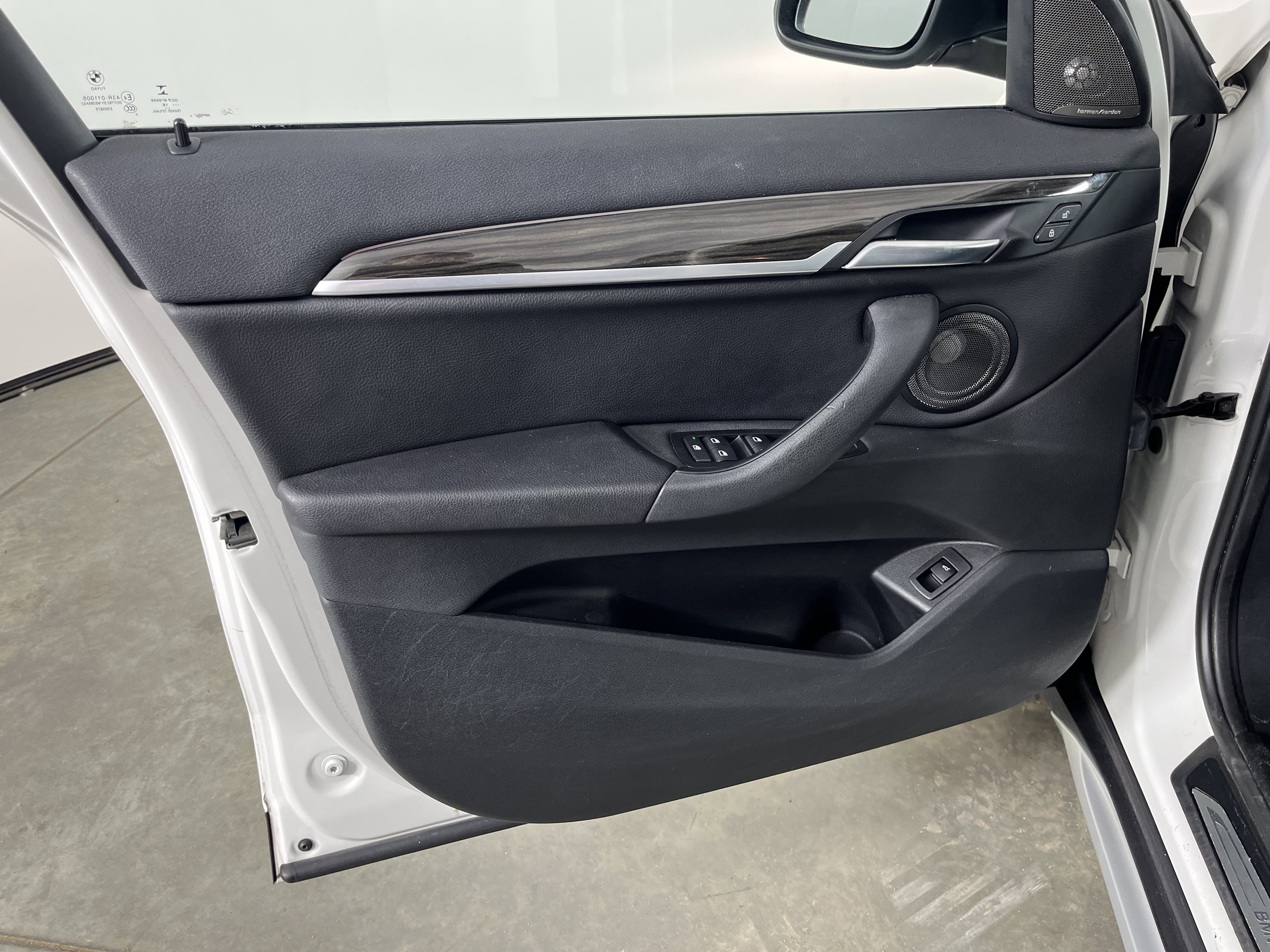 Used 2017 BMW X1 sDrive28i image 17