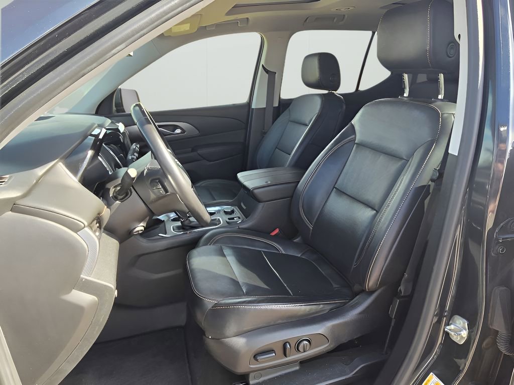 Used 2019 Chevrolet Traverse Premier w/ Driver Confidence II Package image 13