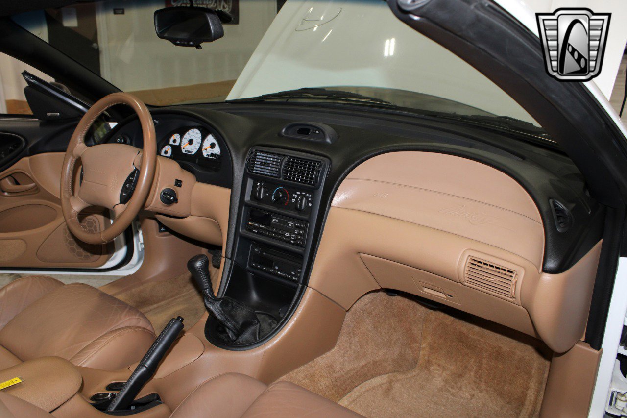 Used 1996 Ford Mustang Cobra image 25