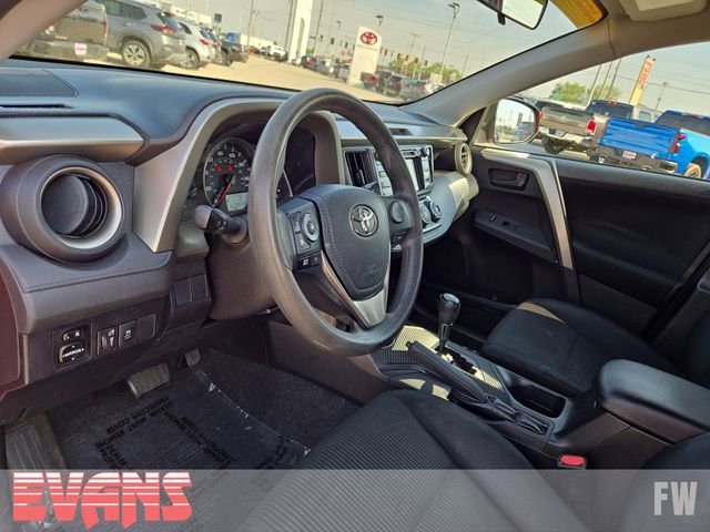 Used 2015 Toyota RAV4 LE FWD image 21