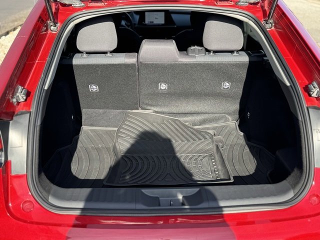 Used 2023 Toyota Prius LE image 35