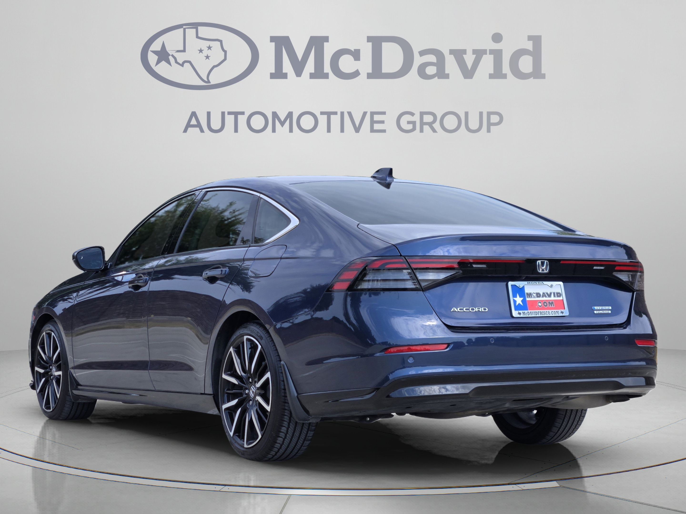 Used 2023 Honda Accord Touring image 4