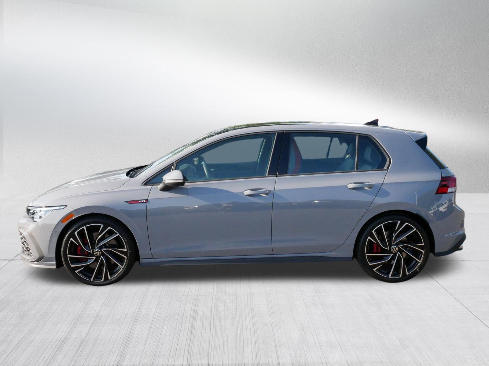 Used 2024 Volkswagen GTI Autobahn FWD image 4