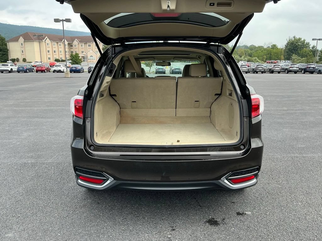 Used 2018 Acura RDX w/ Technology Package AWD/4WD image 9