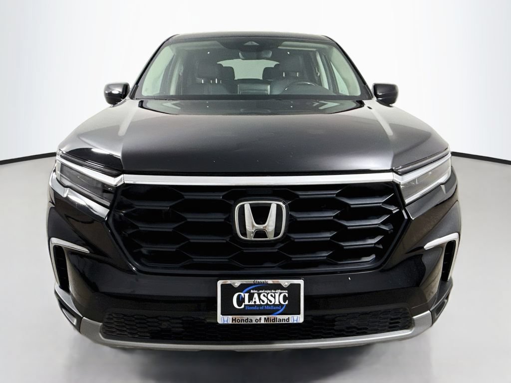 Used 2025 Honda Pilot EX-L image 2