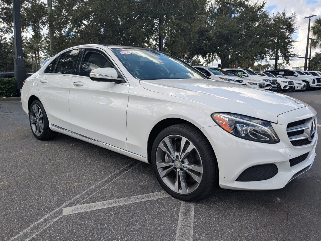 Used 2015 Mercedes-Benz C 300 4MATIC Sedan image 1