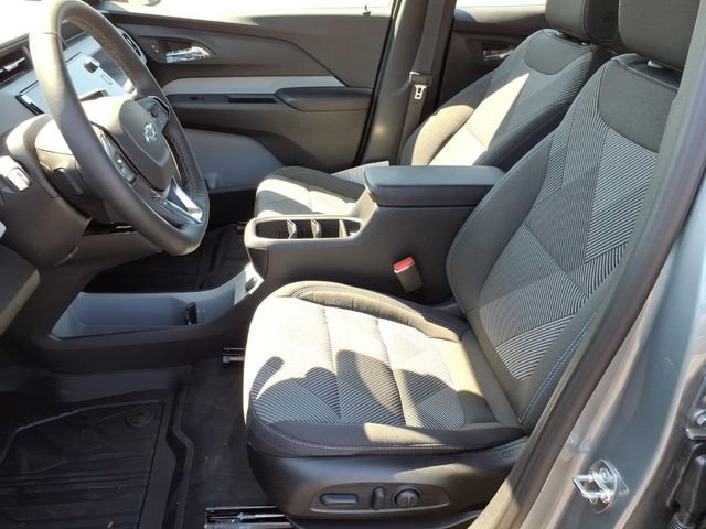 New 2027 Chevrolet Bolt LT w/ Comfort Package FWD image 6
