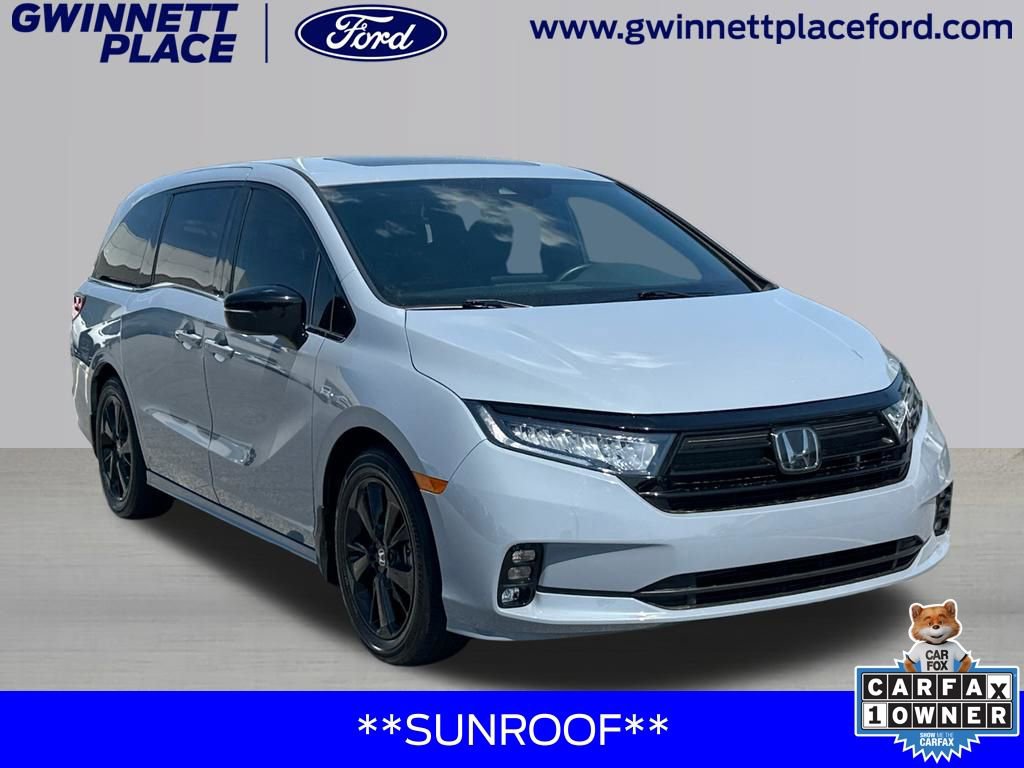 Used 2024 Honda Odyssey Sport image 3