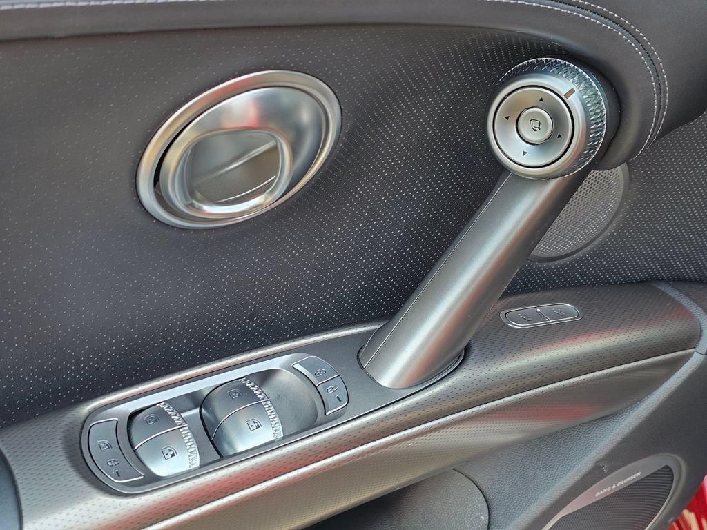 Certified 2023 Genesis GV60 Advanced AWD/4WD image 32