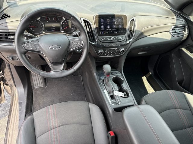Used 2024 Chevrolet Equinox RS FWD image 17