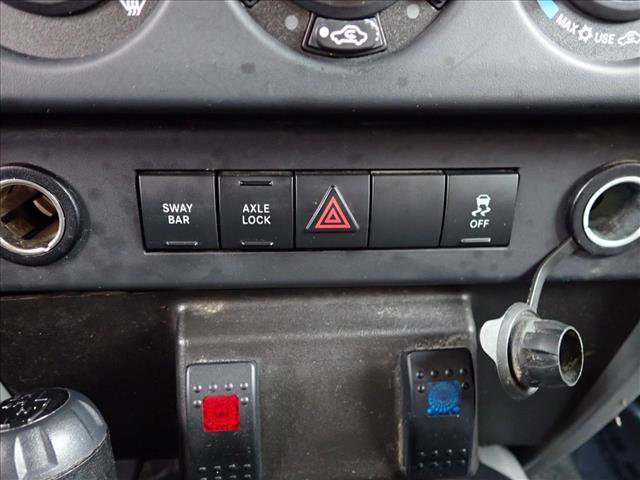 Used 2010 Jeep Wrangler Unlimited Rubicon w/ Trailer Tow Group AWD/4WD image 18