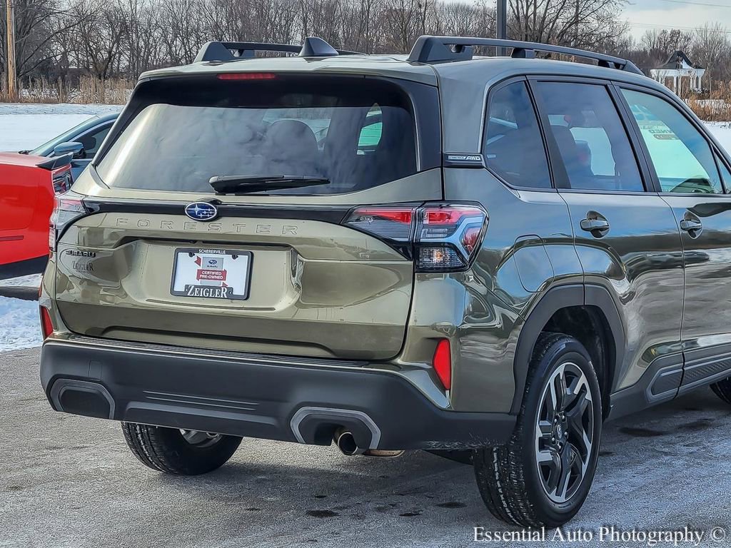 Used 2025 Subaru Forester Limited w/ Popular Package #2 AWD/4WD image 6