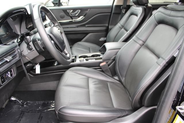 Used 2023 Lincoln Corsair Reserve FWD image 34