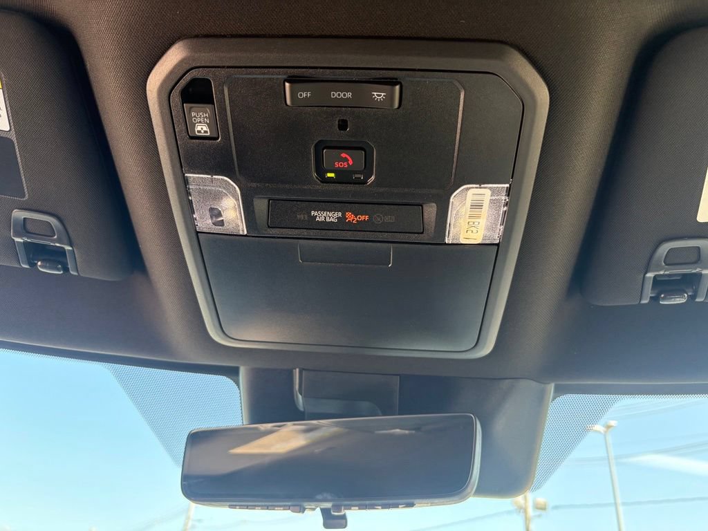 New 2026 Toyota Tundra Limited AWD/4WD image 18