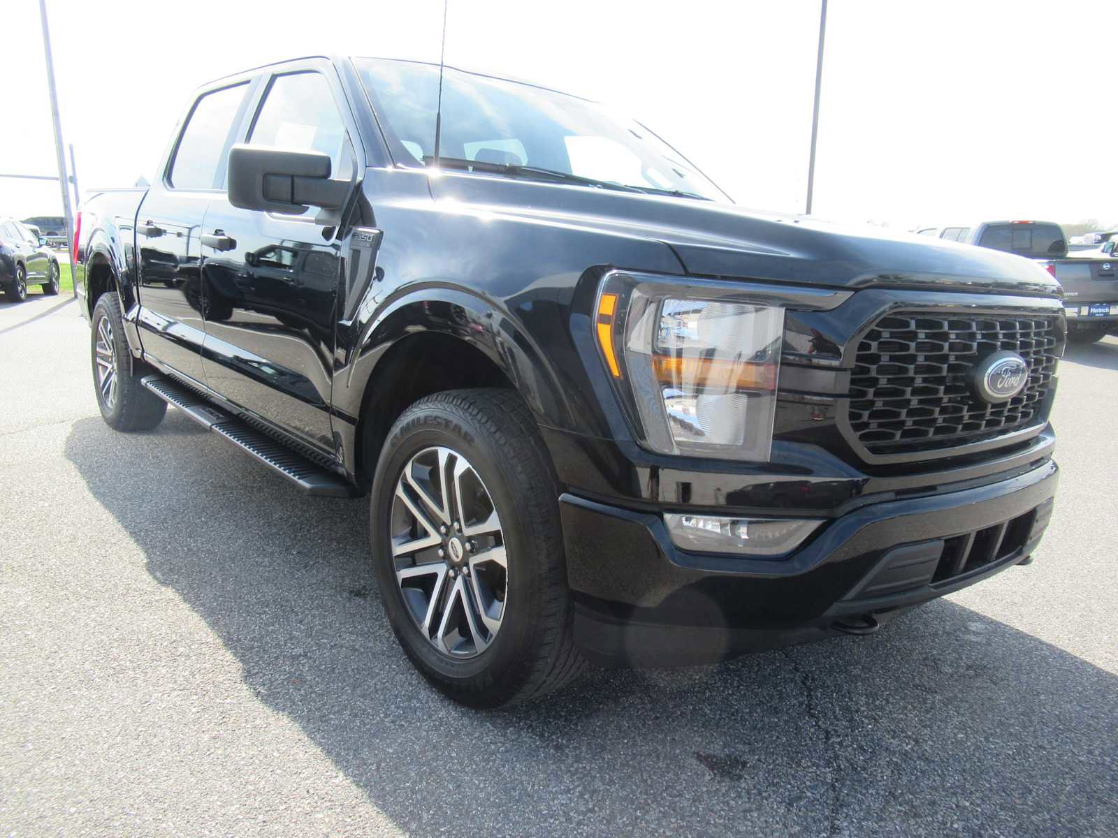 Used 2023 Ford F150 XL w/ STX Appearance Package image 3