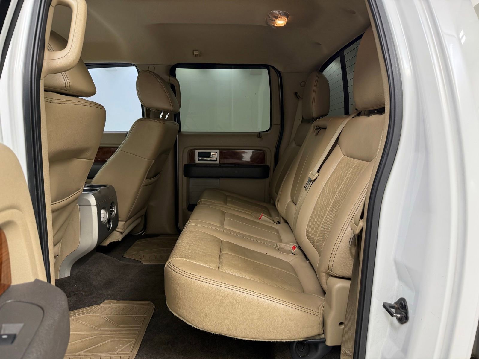 Used 2010 Ford F150 Lariat RWD image 15