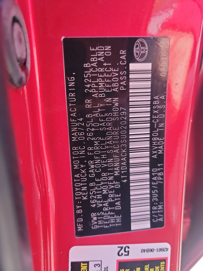 Used 2025 Toyota Camry SE w/ Convenience Package FWD image 36