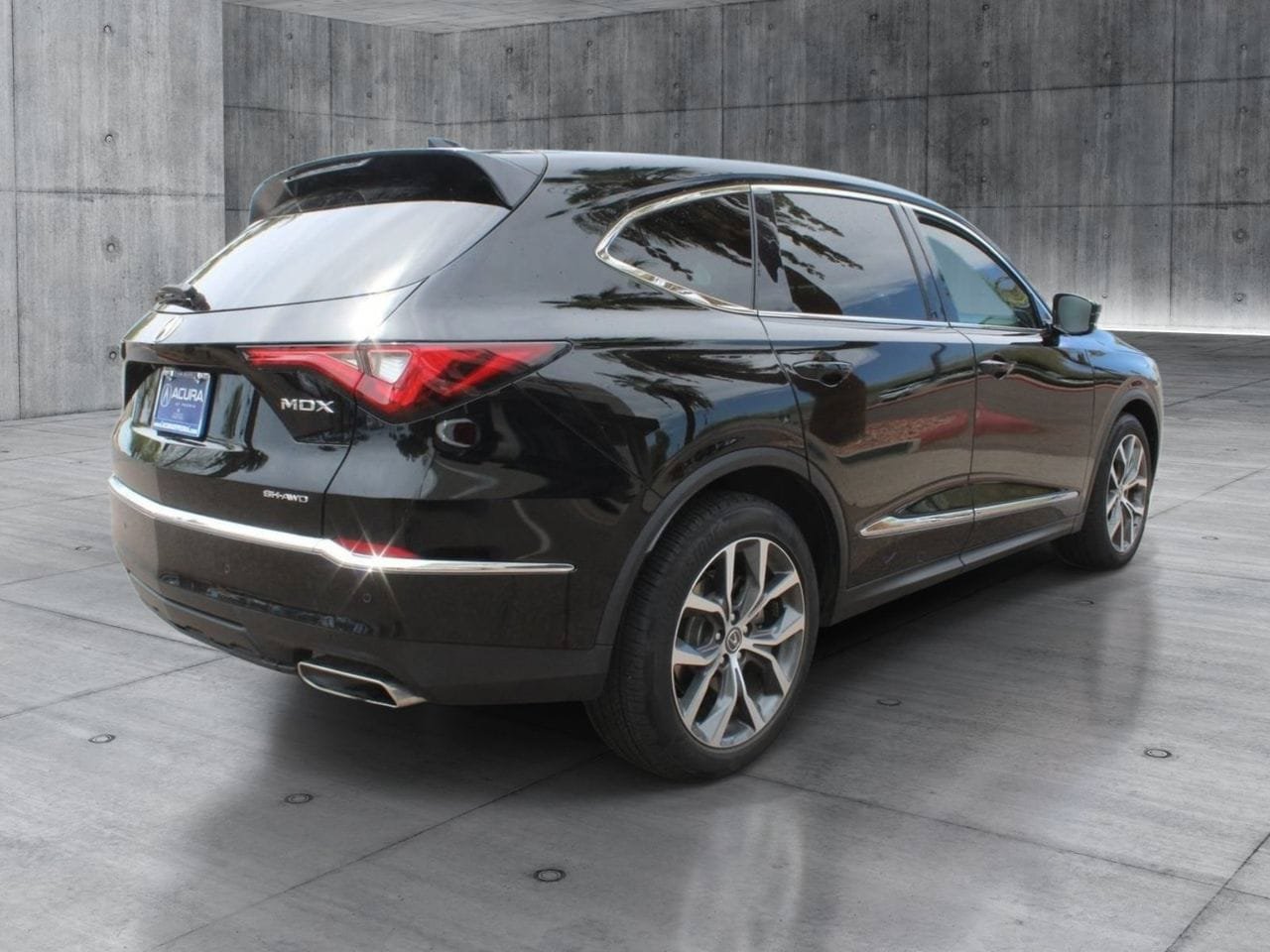 Used 2024 Acura MDX w/ Technology Package AWD/4WD image 6