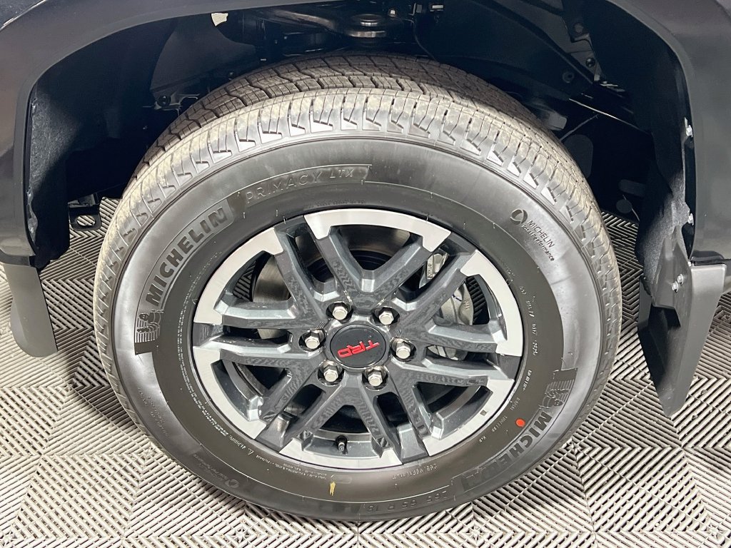 Certified 2025 Toyota Tacoma TRD Sport AWD/4WD image 24